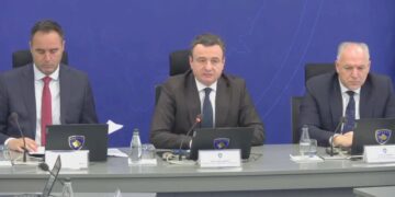 “Do të marrim një vendim për krerët e UÇK-së”: Çka po paralajmëron Kurti?