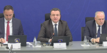 “Më në fund u zgjodh kjo nyje”, Kurti edhe një herë uron qytetarët për konstituimin e institucioneve
