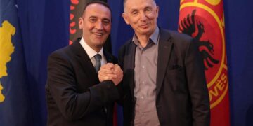Kingu i UÇK-së/ Selmanaj u reagon zyrtarëve të VV-së për daklaratat ndaj Haradinajt