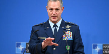 Komandanti suprem i forcave aleate për Evropë: NATO është shumë më e fuqishme ushtarakisht se Rusia