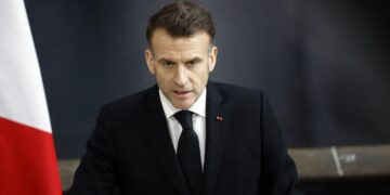 Macron dënon protestat në Francë: Përgjegjësit do të ndiqen penalisht
