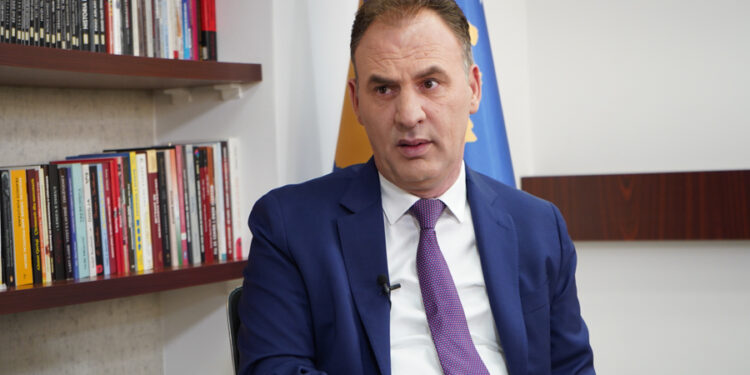 Limaj: Reagimi i Trendafilovës është shenja e parë e efektit të ligjit të ri për Specialen