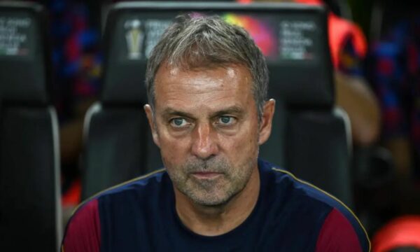 Flick e pranon superioritetin e PSG-së: Ata e dëshmuan se janë më të fortë se ne