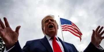Trump: Kievi do të binte për një ditë, po të mos ishte për një gjeneral ‘idiot’ rus