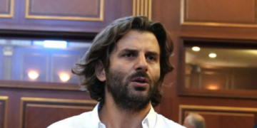 Kraki i VV’së reagon ndaj vendimeve të sotme të Edi Ramës: Po mendon se është kryeministër në Rusi