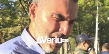 Arlind Qorri në gjendje të rëndë flet për Veriu.info pas sulmit që i bëri policia (VIDEO)