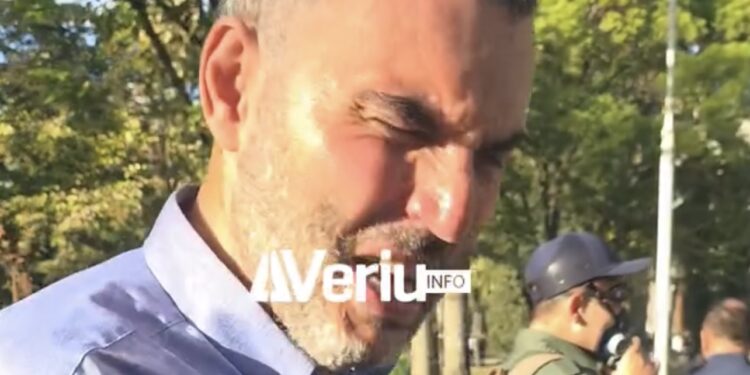 Arlind Qorri në gjendje të rëndë flet për Veriu.info pas sulmit që i bëri policia (VIDEO)