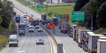 Kujdes shoferë, Sllovenia vendos radarë të rinj në autostrada, gjobat marramendëse