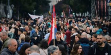 Ambasada e SHBA-së deklarohet për zgjedhjet në Serbi që përmbysën Vuçiqin: I gëzohemi tranzicionit të rregullt të pushtetit