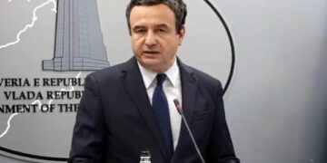 Kurti: Nuk mund t’i edukojmë vajzat të jenë të dëgjueshme e djemtë dominues