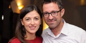 Burri i Albulena Haxhiut i reagon OVL’së: OVL -PDK jeni armiku kryesor për mbrojtjen e krerëve në Hagë, s’latë gjë pa bërë qe 27 vjet