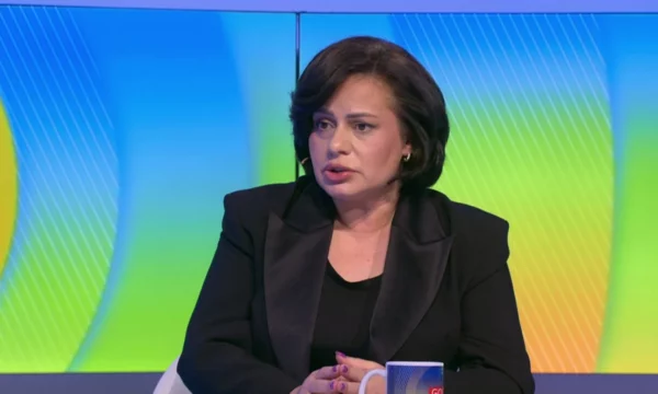 Këngëtarja shqiptare që ra viktimë e videove me kompozitorin Hila: E desha atë njeri, atë kohë e dija të ndarë