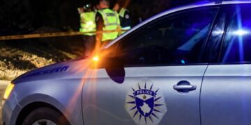 E konfirmon policia: Është gjetur vetura e të dyshuarit për vrasjen e djalit në Pogragjë, 53-vjeçari ende në arrati