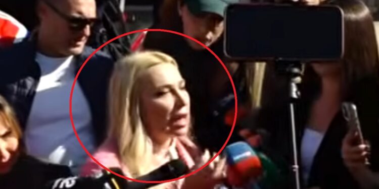 Dita e tetë e “revoltës”| Pedagogët në mbështetje të studentëve, qeveria i fton në dialog