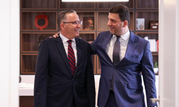Largimi i Hamzës nga pozita e kryetarit të PDK, Krasniqi: Ishte kënaqësi që punuam bashkë