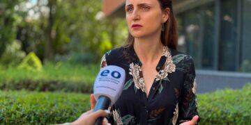 Ymeri: QKUK-ja ka 947 infermierë më pak, pavarësisht rritjes së buxhetit