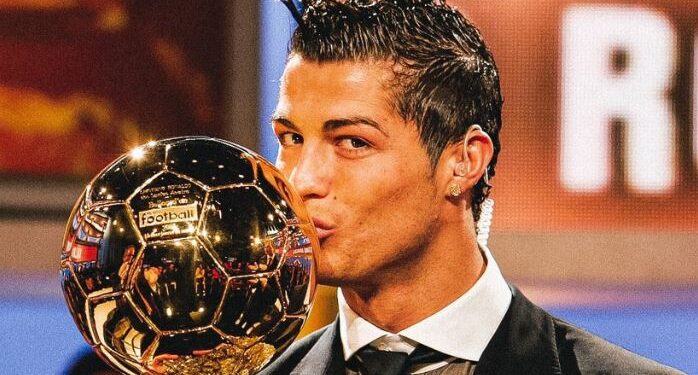 Cristiano Ronaldo vlerësohet si “B.O.A.T” nga France Football