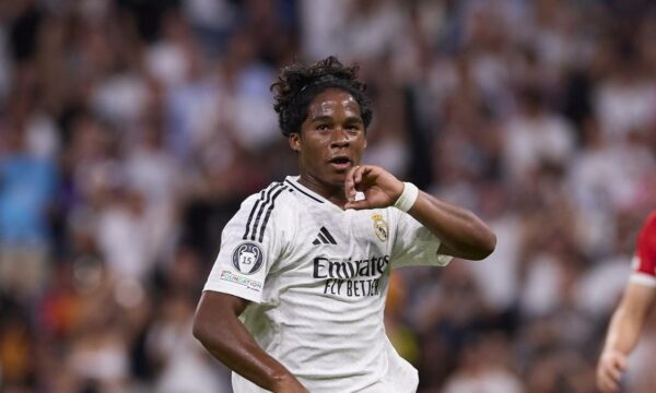 Endrick ia hap derën Milanit për janar