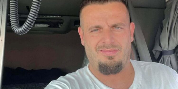 Prokuroria tregon se për çfarë akuzohet ish-burri i Arlinda Zekës: Ia nxori rrobat nga rrobalarësja në oborr…!