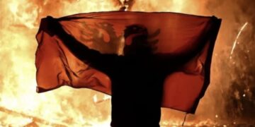 BBC shkruan për protestat në Shqipëri
