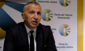 Kamberi: Vuçiq e paraqet listën e përbashkët të shqiptarëve si armik