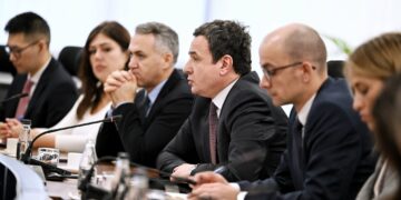 Kurti priti në një takim shefin e zyrës së BE-së, atë të EULEX-it, ambasadorë të shteteve anëtare