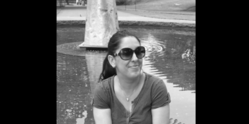 “Ahh bre Linda, zemra nuk po ma mban me shkru për vrasjen tënde”, vëllai me dedikim rrëqethës për Arlinda Zekajn