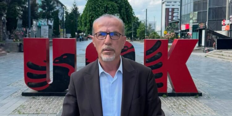 Rikthimi i Ligjit për Specialen në Kuvend, Bekim Haxhiu kërkon dorëheqjen e Kryesisë së PDK-së: Nuk mund të luhet me fatin e ish krerëve të UÇK-së