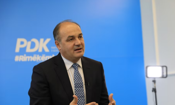 A do të kandidoj për të parin e partisë, Enver Hoxhaj: Një PDK e fortë, do të thotë edhe një Kosovë e fortë