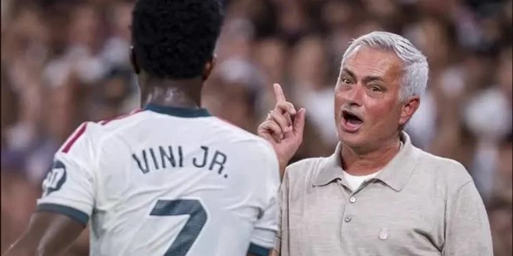 Jose Mourinho jep përgjigjen e prerë nëse Vinicius do të luajë në Ligën e Kampionëve