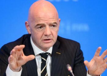 Gara për president të FIFA-s, një grua mund të sfidojë Infantinon