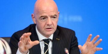 Gara për president të FIFA-s, një grua mund të sfidojë Infantinon