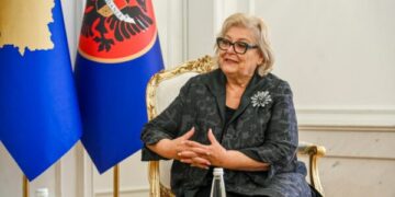 Presidentja Shiroka-Pula pret senatorët amerikanë, iu ndan mirënjohje për kontributin ndaj Kosovës