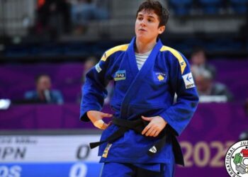Laura Fazliu humb në gjysmëfinale, synon medaljen e bronztë në Abu Dhabi
