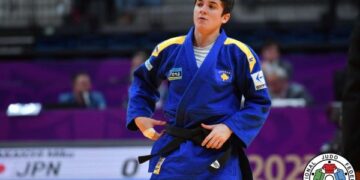 Laura Fazliu humb në gjysmëfinale, synon medaljen e bronztë në Abu Dhabi