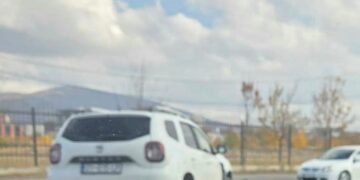 Aksident trafiku në Tavnik të Mitrovicës, përplasen vetura me një motorr