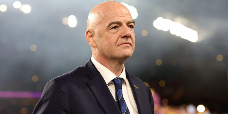 ​Infantino kërkon falje për planin e dështuar të shitjes së Kupës së Botës